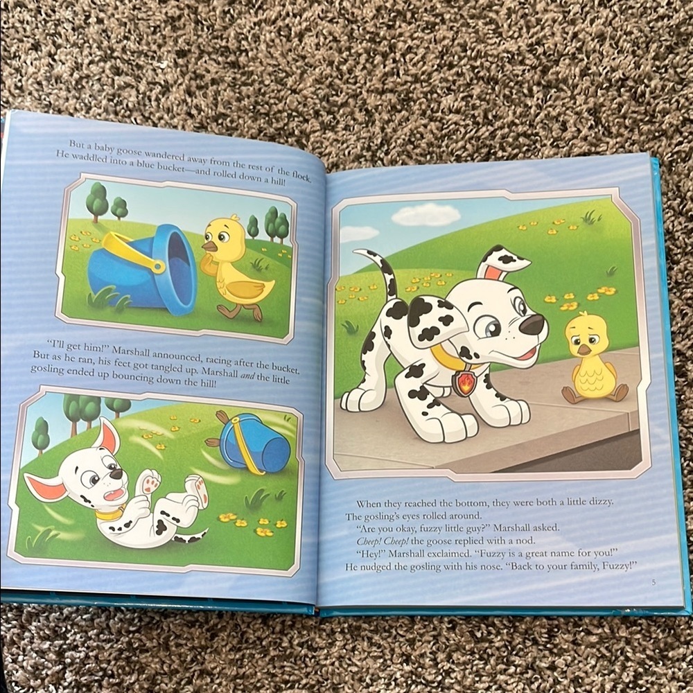Nickelodeon PAW Patrol 5-Minute Stories Book - Blue and Red - Picture 3 of 5